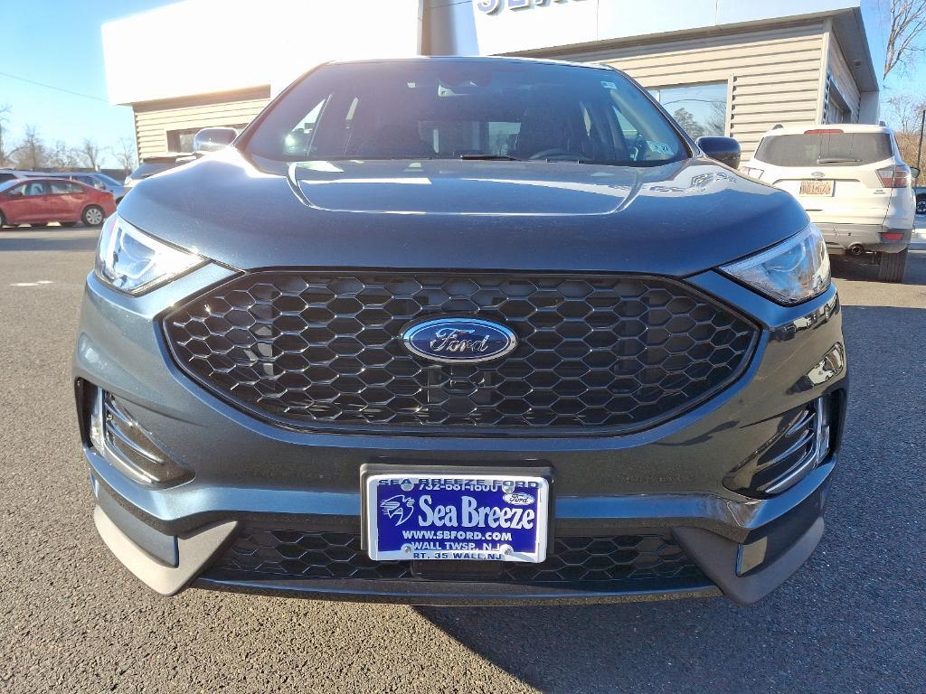 used 2022 Ford Edge car, priced at $31,995