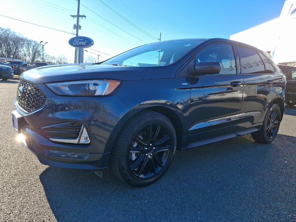 used 2022 Ford Edge car, priced at $31,995