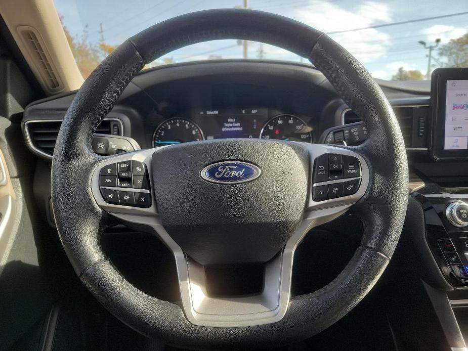 used 2021 Ford Explorer car