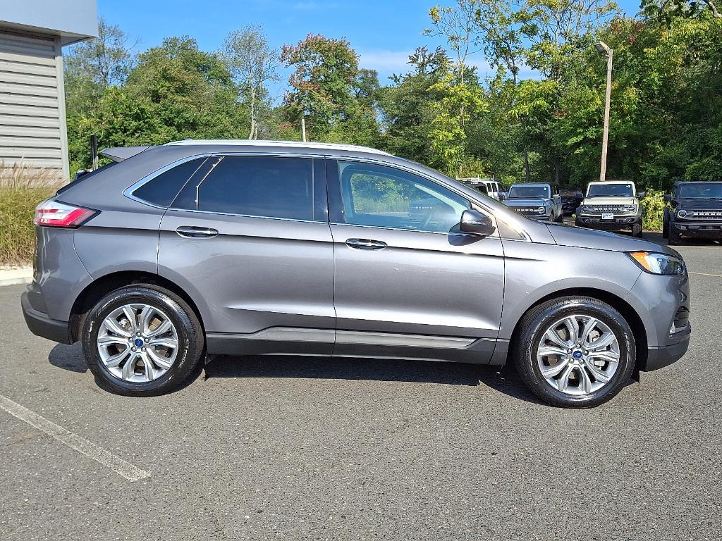 used 2022 Ford Edge car, priced at $28,395