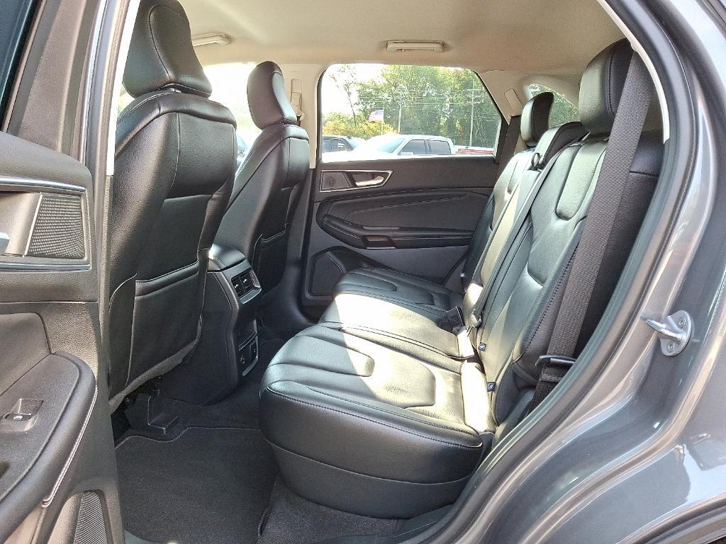 used 2022 Ford Edge car, priced at $28,395