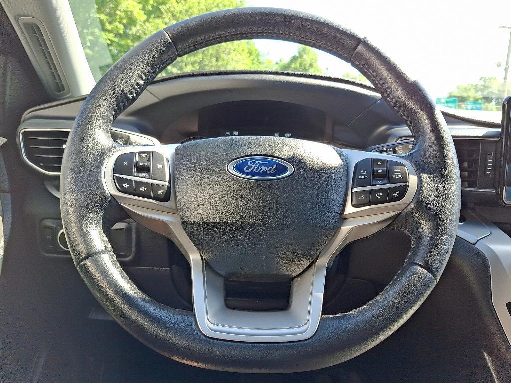 used 2022 Ford Explorer car, priced at $31,995