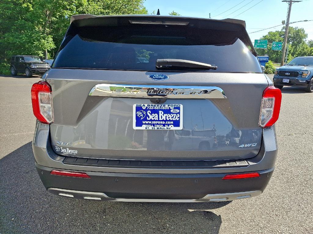 used 2022 Ford Explorer car, priced at $31,995