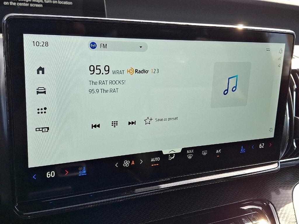 new 2025 Ford Expedition car, priced at $81,520
