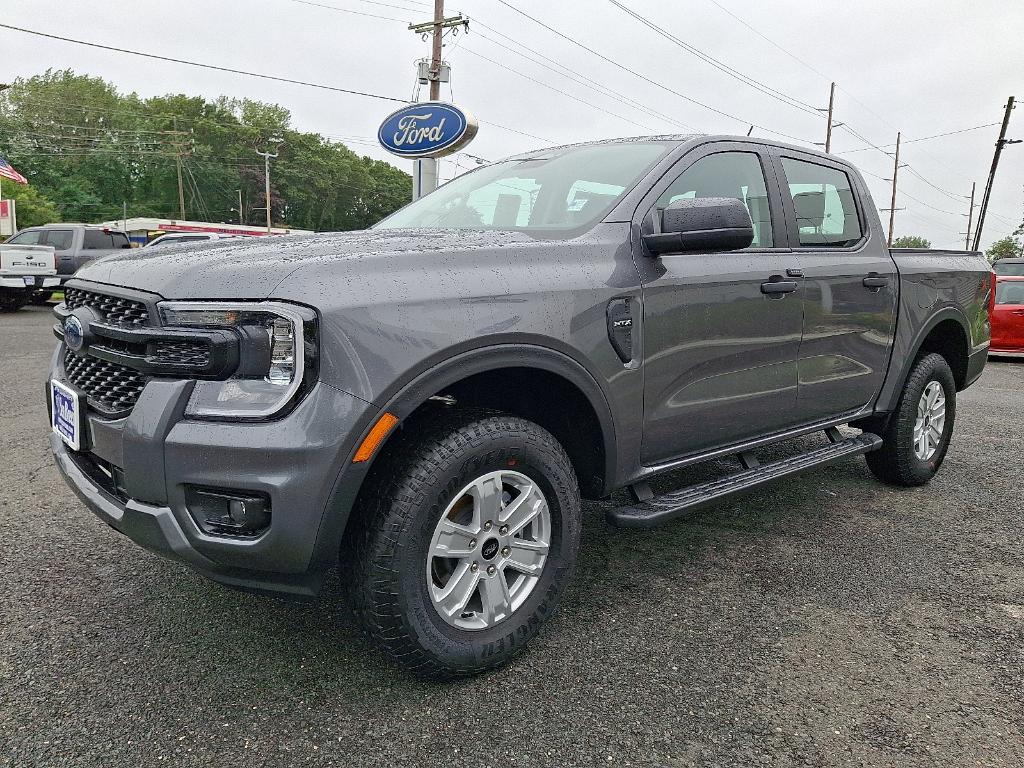 new 2025 Ford Ranger car, priced at $40,200