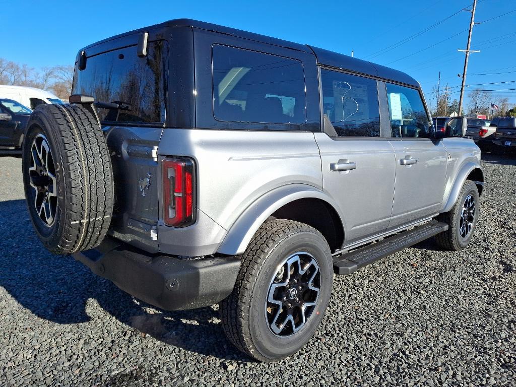 new 2024 Ford Bronco car, priced at $55,420