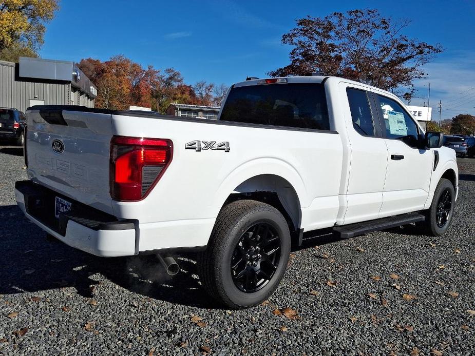 new 2024 Ford F-150 car, priced at $52,390