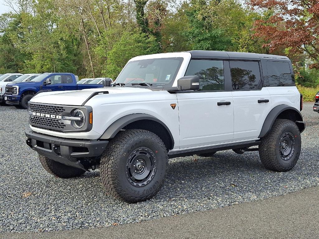 new 2025 Ford Bronco car, priced at $65,220