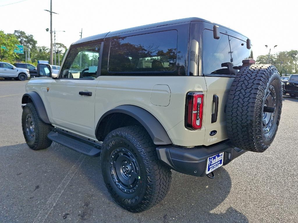 new 2025 Ford Bronco car, priced at $59,570