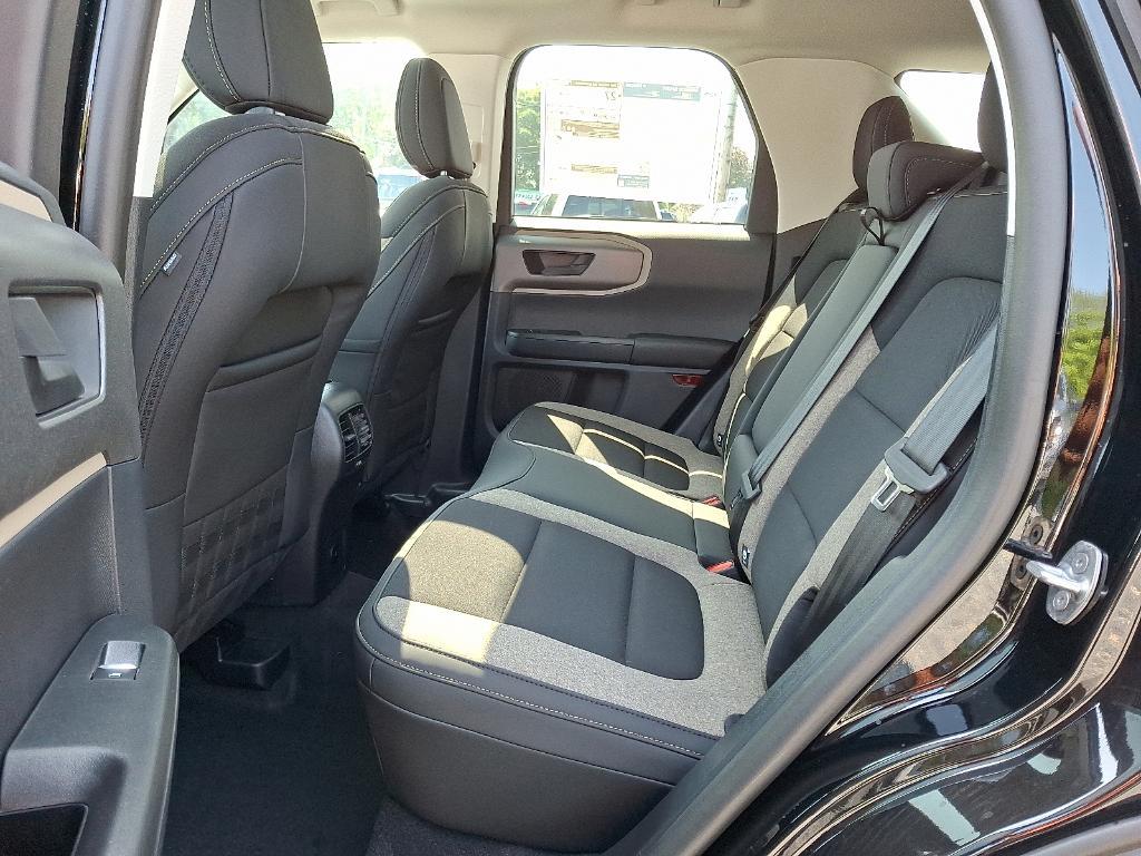 new 2025 Ford Bronco Sport car, priced at $35,905
