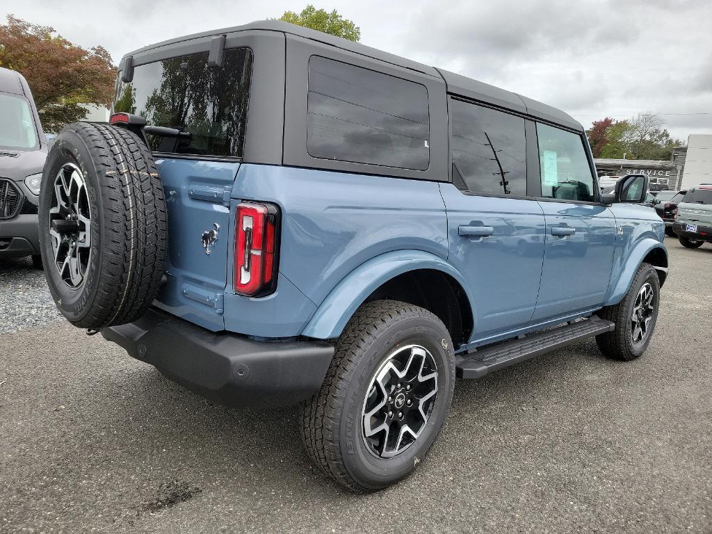 new 2024 Ford Bronco car, priced at $55,910