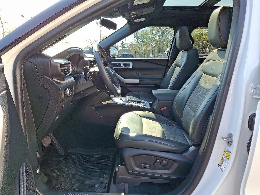 used 2023 Ford Explorer car, priced at $38,995