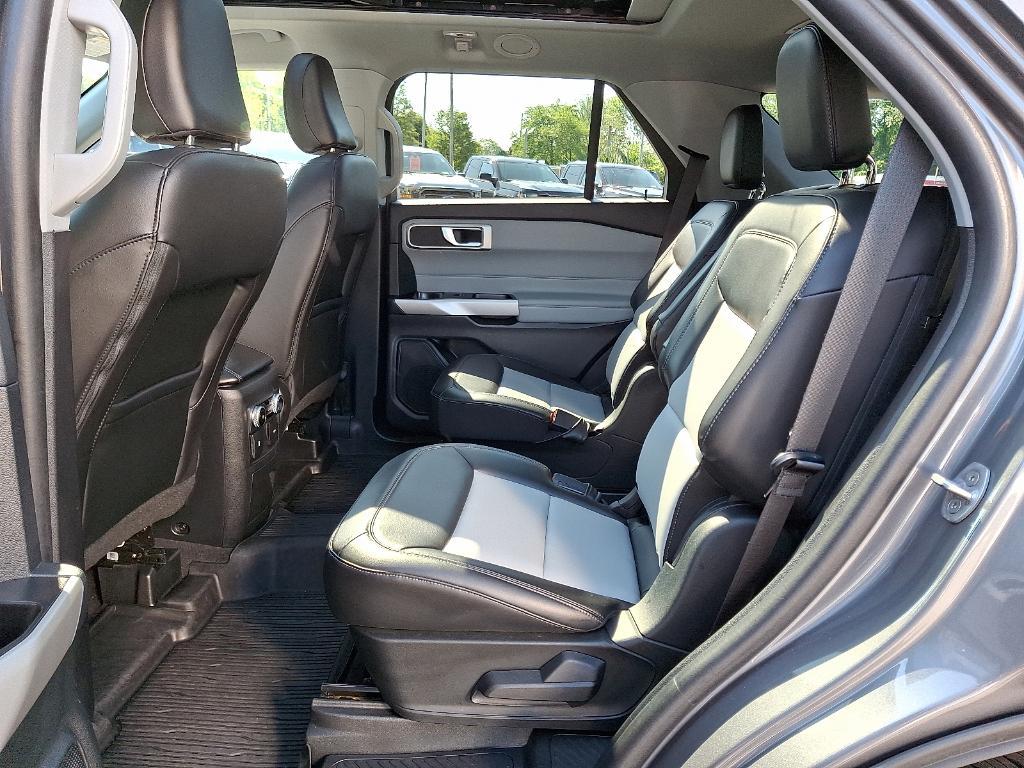 used 2022 Ford Explorer car, priced at $31,995