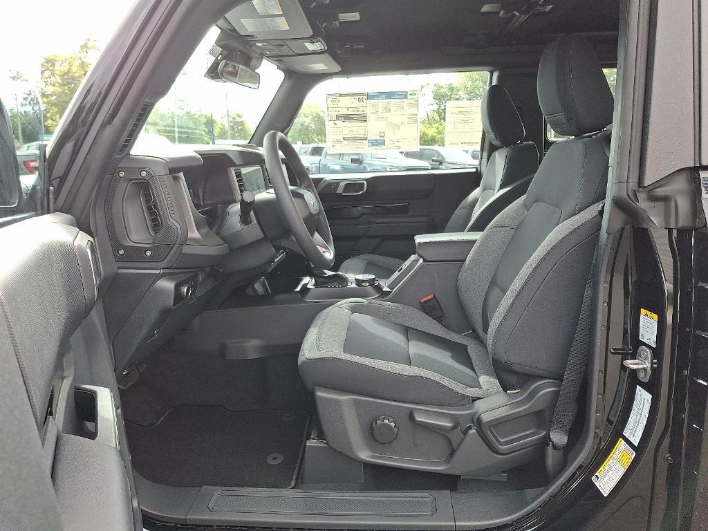 new 2025 Ford Bronco car, priced at $42,785