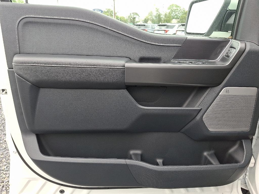 new 2025 Ford F-150 car