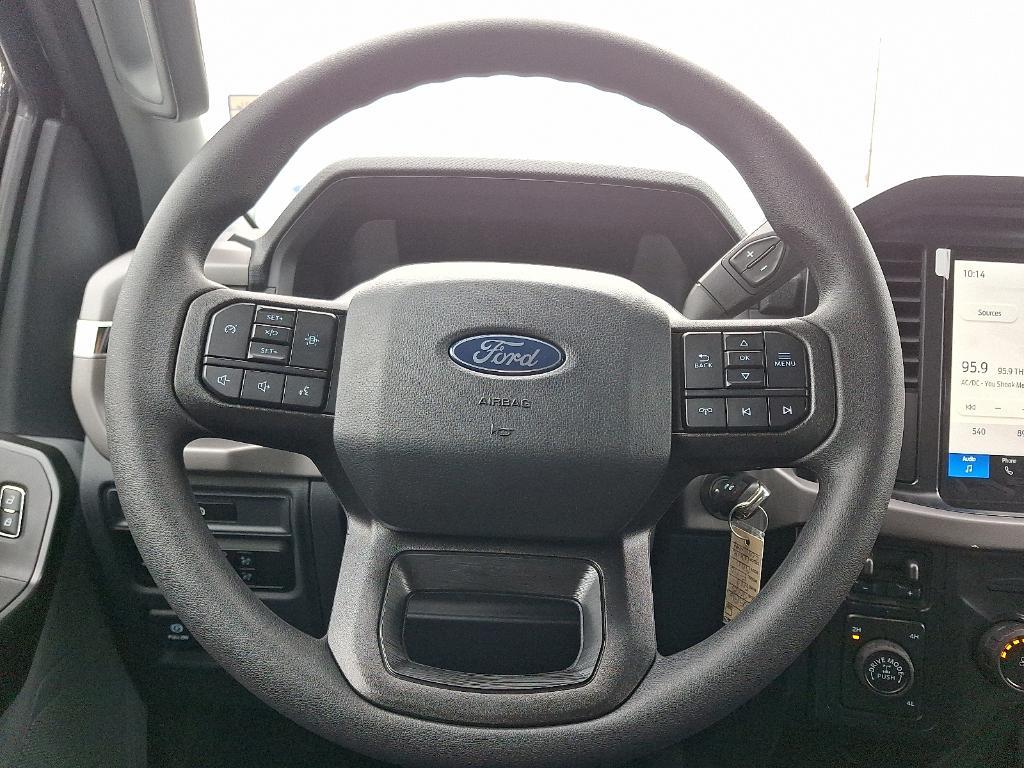 new 2025 Ford F-150 car, priced at $53,305
