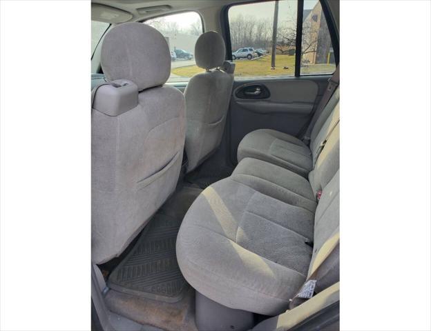 used 2006 Chevrolet TrailBlazer car, priced at $3,500