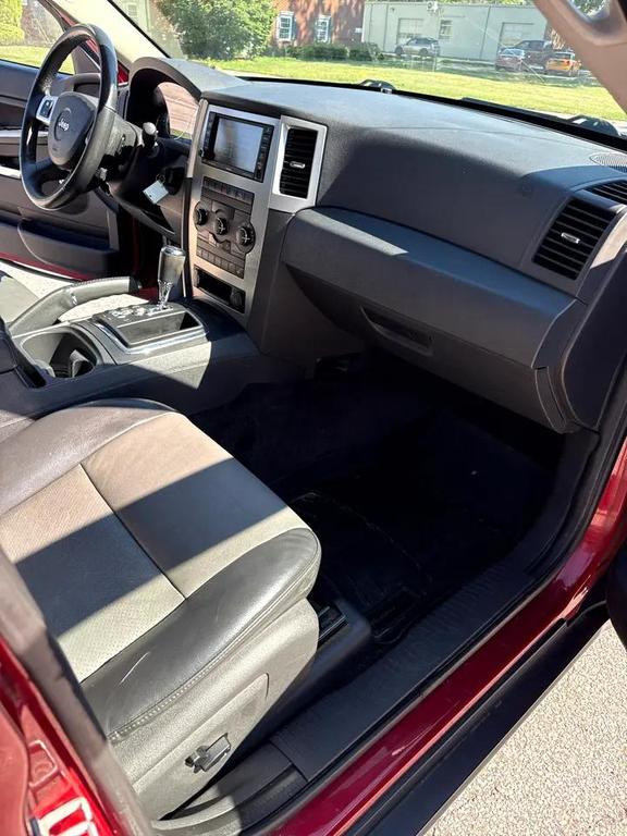 used 2010 Jeep Grand Cherokee car, priced at $4,400