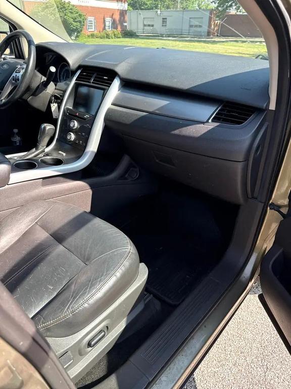 used 2013 Ford Edge car, priced at $6,900
