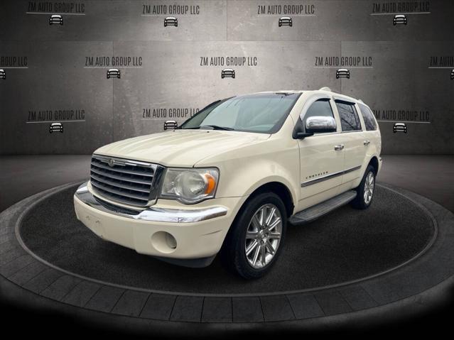 used 2007 Chrysler Aspen car, priced at $7,900