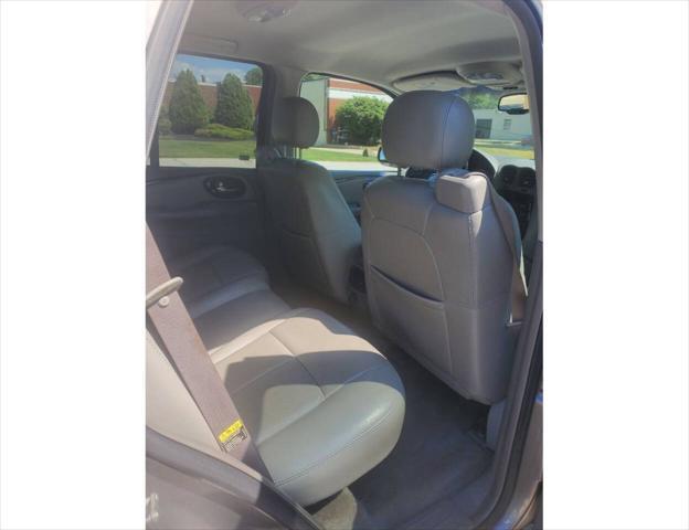 used 2006 Buick Rainier car, priced at $5,500