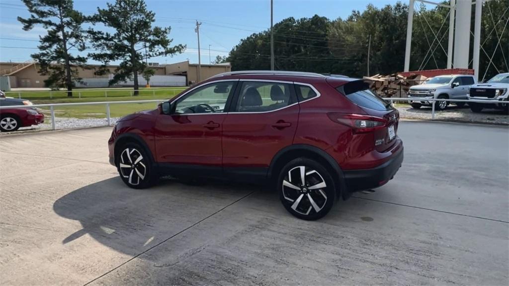 used 2020 Nissan Rogue Sport car, priced at $18,324