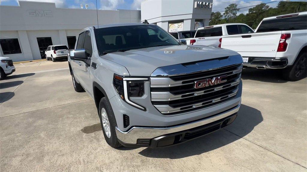 used 2024 GMC Sierra 1500 car, priced at $40,466