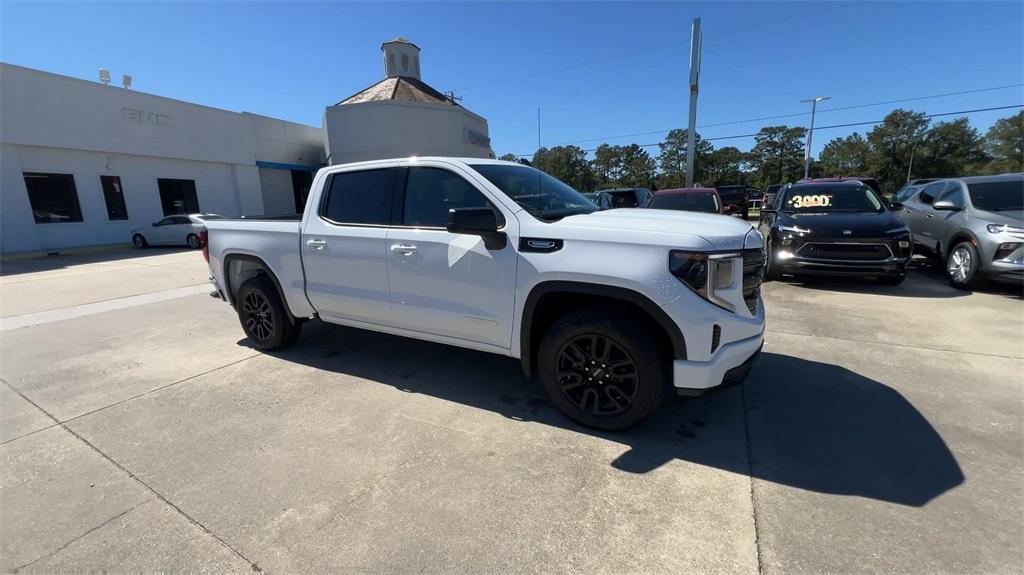 new 2025 GMC Sierra 1500 car, priced at $49,745