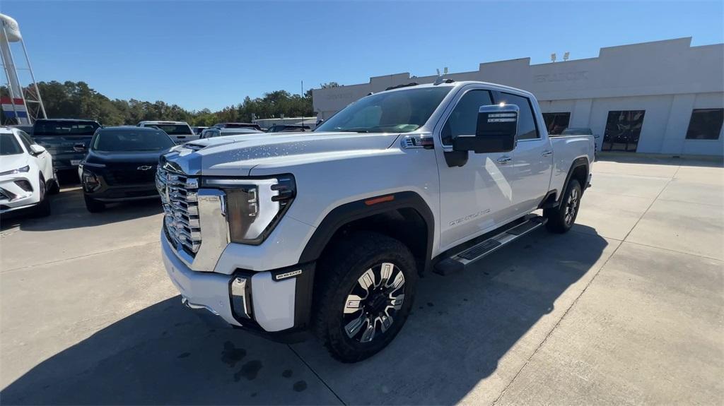 new 2024 GMC Sierra 2500 car, priced at $80,595