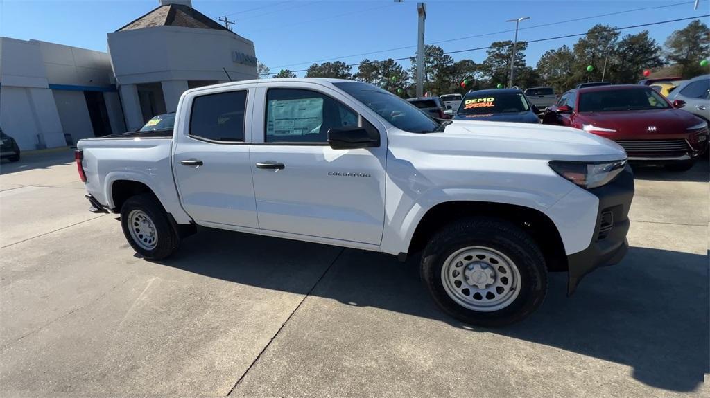 new 2024 Chevrolet Colorado car