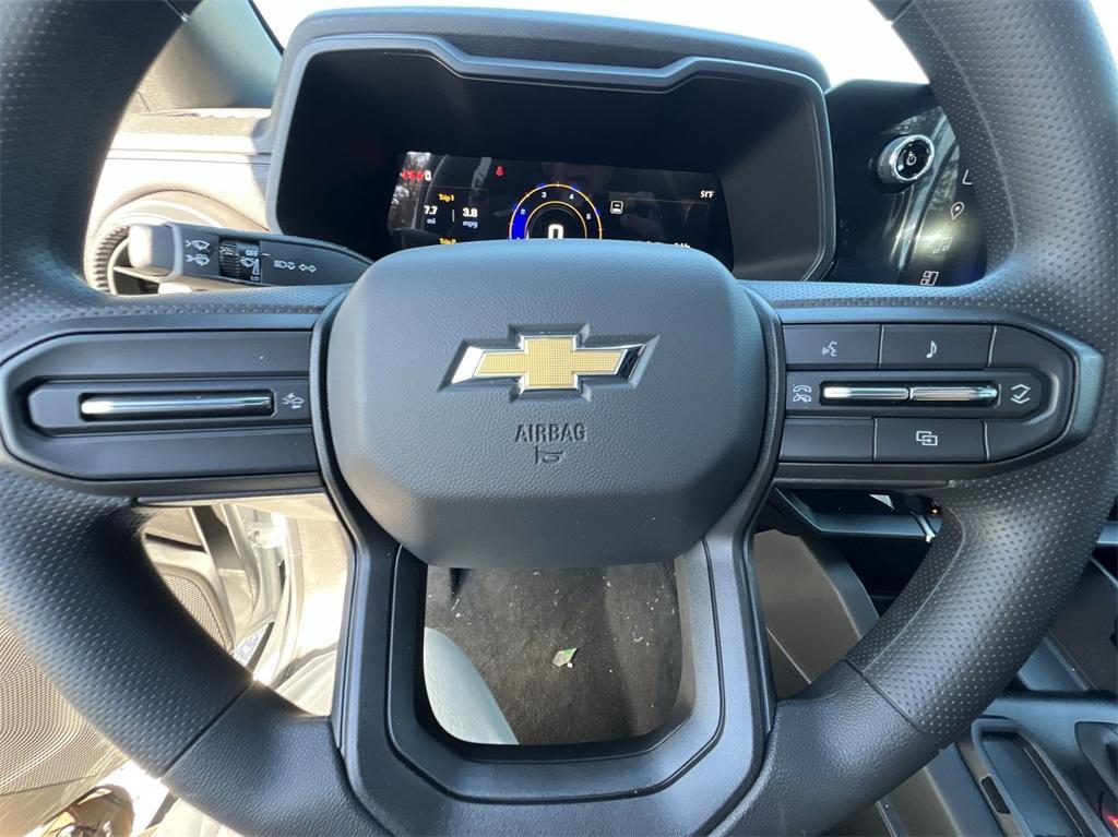 new 2024 Chevrolet Colorado car