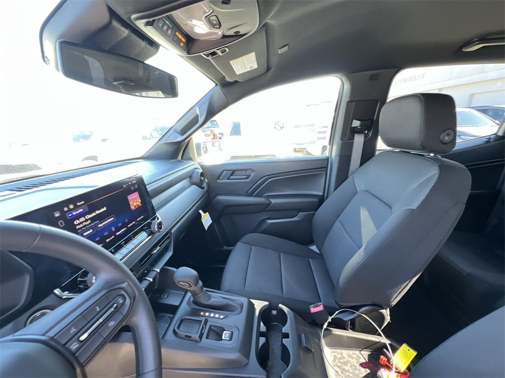 new 2024 Chevrolet Colorado car