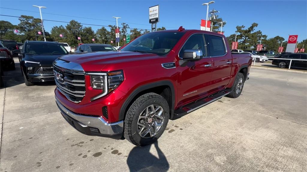 new 2025 GMC Sierra 1500 car, priced at $61,725