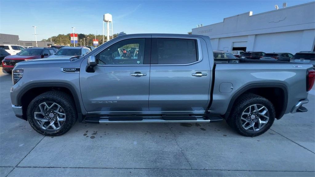 new 2025 GMC Sierra 1500 car, priced at $57,295