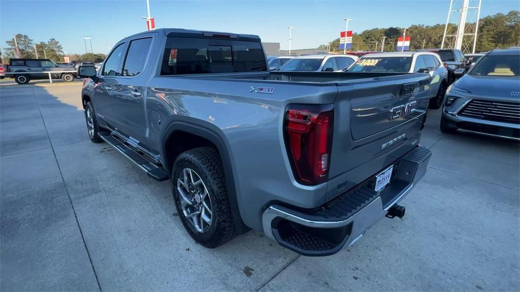 new 2025 GMC Sierra 1500 car, priced at $57,295