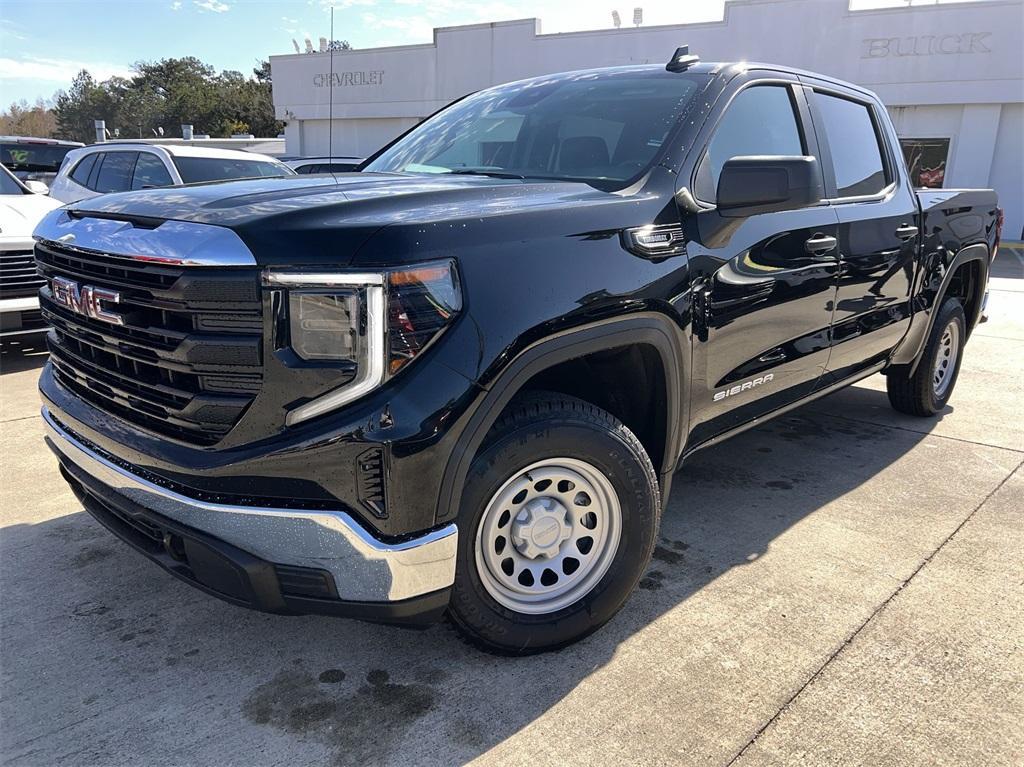 new 2025 GMC Sierra 1500 car, priced at $42,440