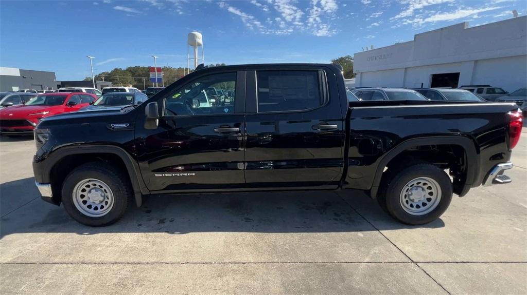 new 2025 GMC Sierra 1500 car, priced at $38,440