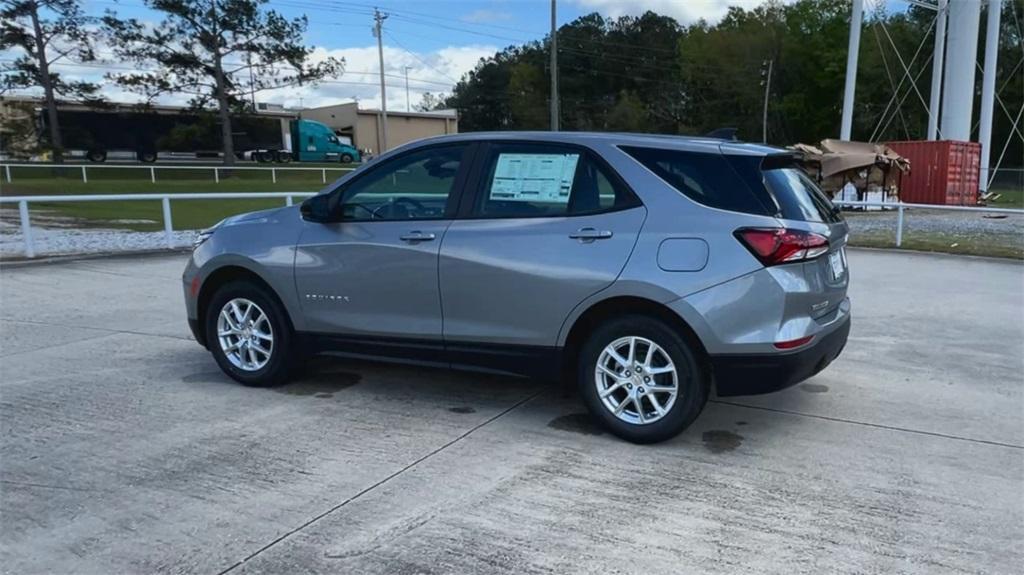 new 2024 Chevrolet Equinox car, priced at $26,495