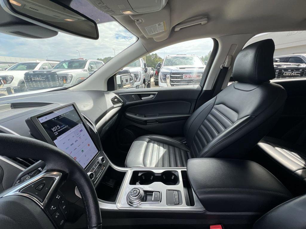 used 2024 Ford Edge car, priced at $20,964