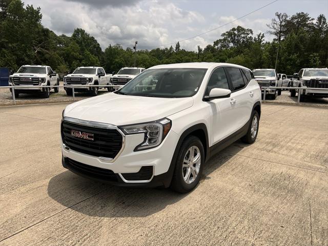 new 2024 GMC Terrain car, priced at $25,090