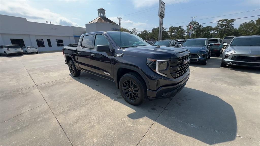 new 2025 GMC Sierra 1500 car, priced at $50,240