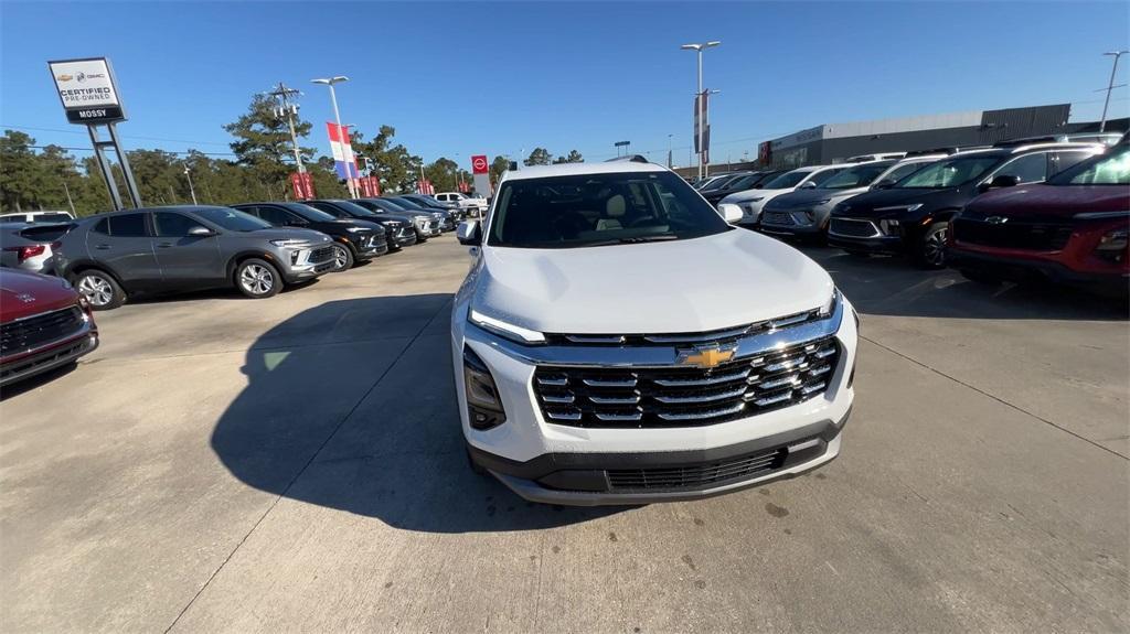 new 2025 Chevrolet Equinox car, priced at $30,230