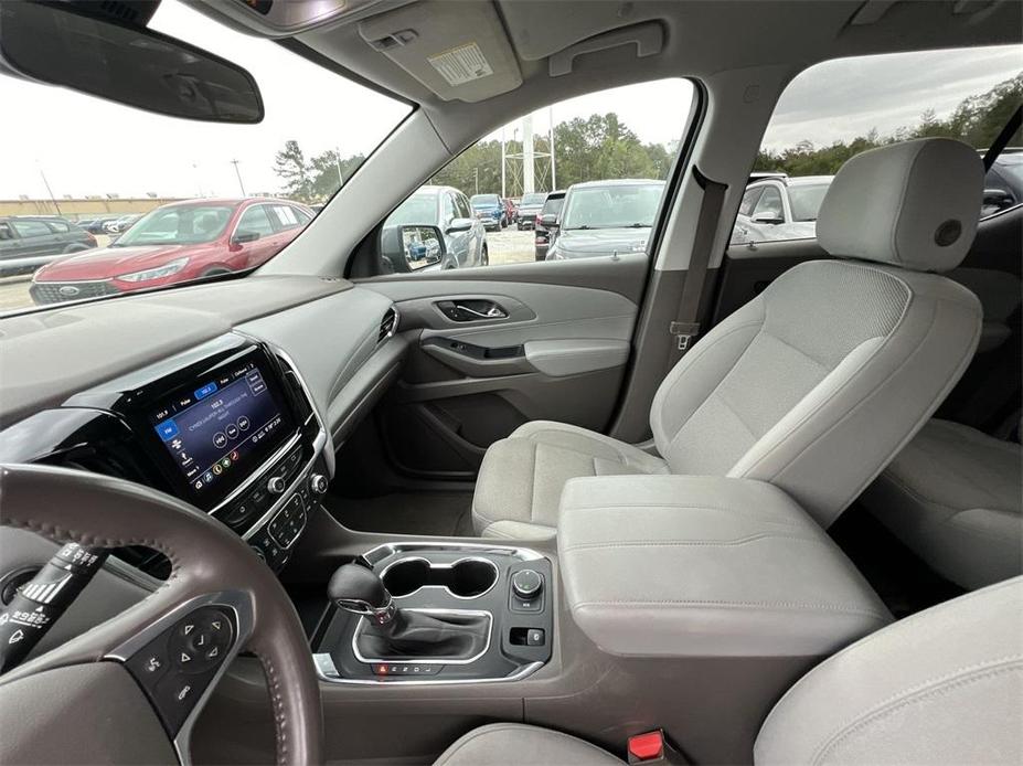 used 2021 Chevrolet Traverse car, priced at $21,991