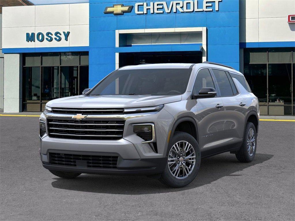 new 2025 Chevrolet Traverse car, priced at $42,195