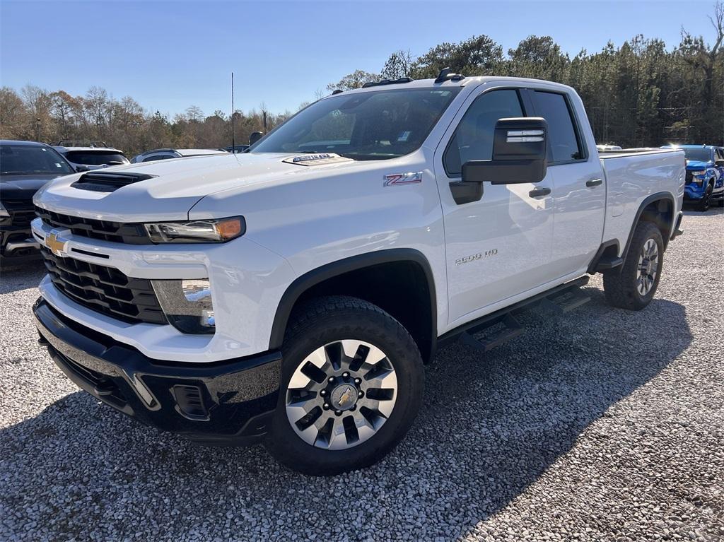 used 2024 Chevrolet Silverado 2500 car, priced at $46,073