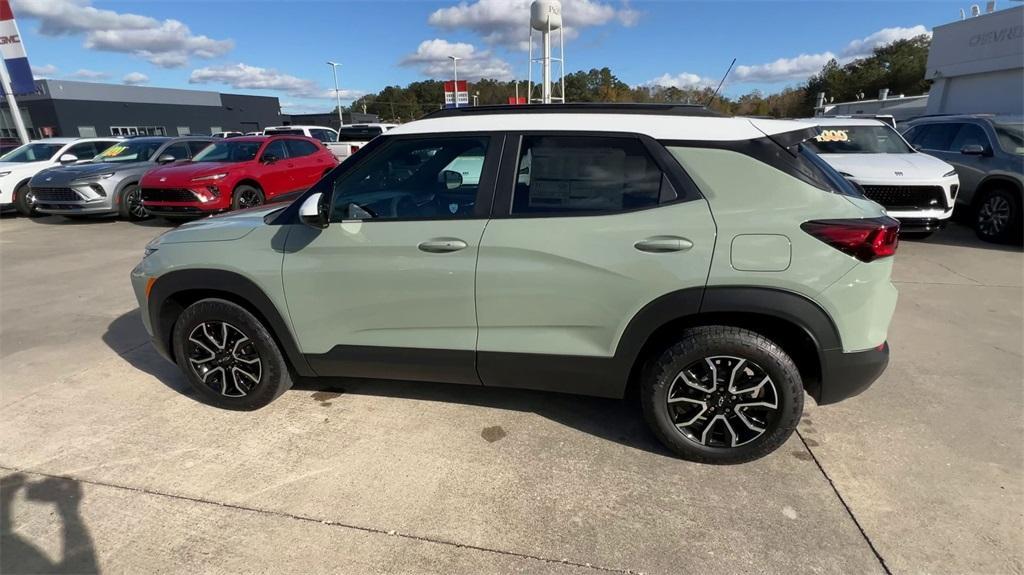 new 2025 Chevrolet TrailBlazer car