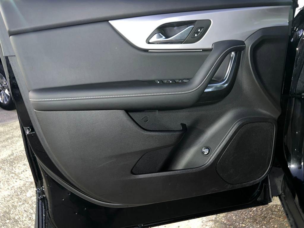 used 2024 Chevrolet Blazer car, priced at $24,759