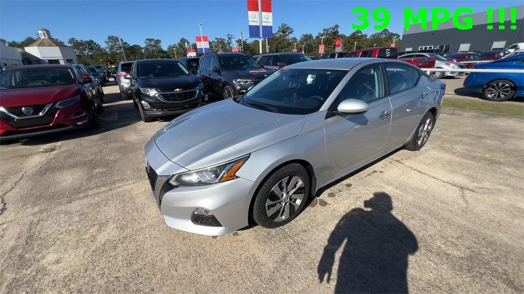 used 2021 Nissan Altima car, priced at $17,497