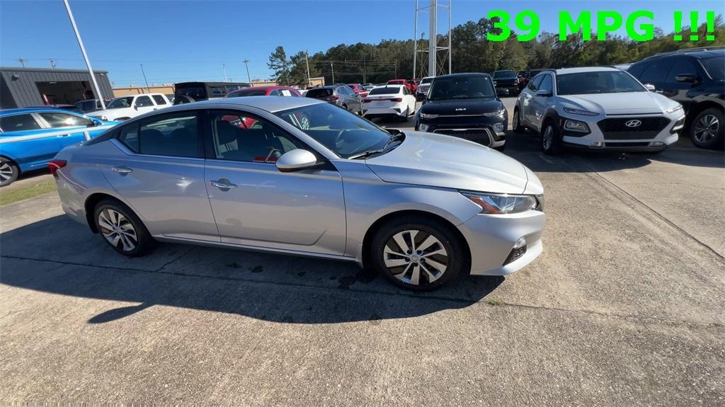 used 2021 Nissan Altima car, priced at $17,497