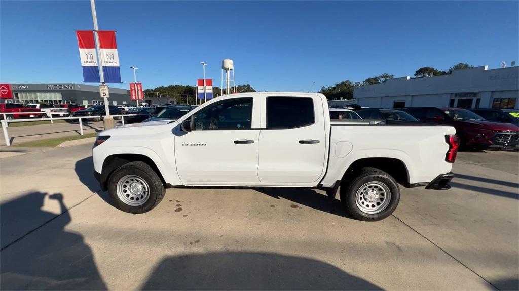 new 2024 Chevrolet Colorado car, priced at $31,230